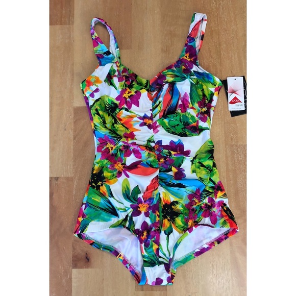 maxine of hollywood women's shirred front girl leg one piece swimsuit